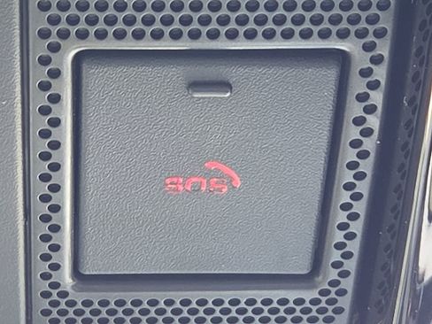 Used 2024 Land Rover Range Rover Velar Dynamic SE image 19