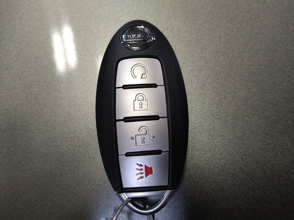 Used 2020 Nissan Rogue SV AWD/4WD image 32