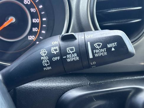 Used 2019 Jeep Wrangler Unlimited Sport S AWD/4WD image 31