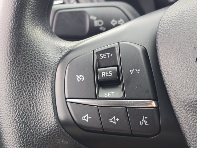 Used 2025 Ford Escape Active FWD image 19