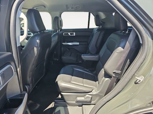 Certified 2023 Ford Explorer XLT w/ Equipment Group 202A AWD/4WD image 13