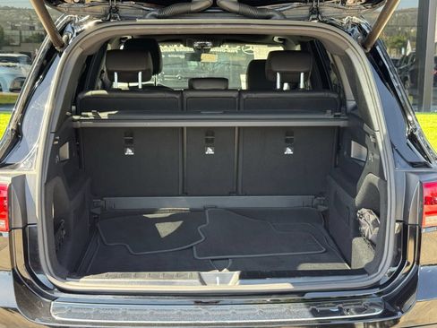 Used 2023 Mercedes-Benz GLB 250 image 16