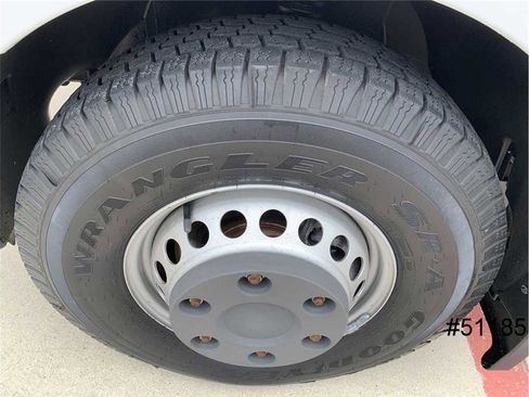 Used 2013 Freightliner Sprinter 3500 image 24