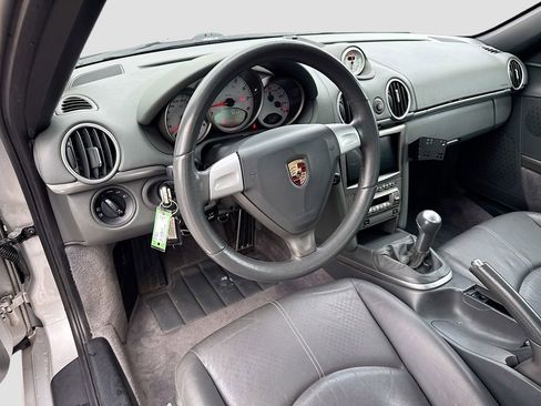 Used 2005 Porsche Boxster S image 9