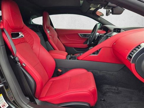 Used 2024 Jaguar F-TYPE R-Dynamic RWD image 17