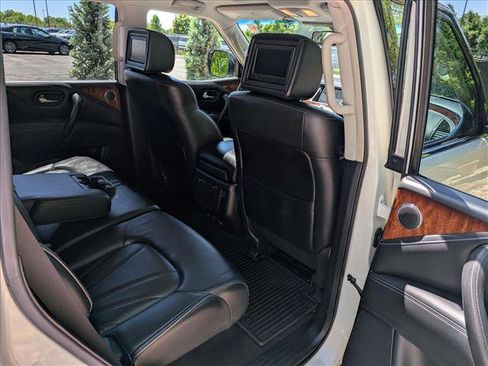 Used 2016 INFINITI QX80 Limited AWD/4WD image 14