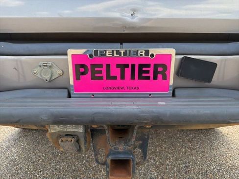 Used 2008 Chevrolet Avalanche LS image 12