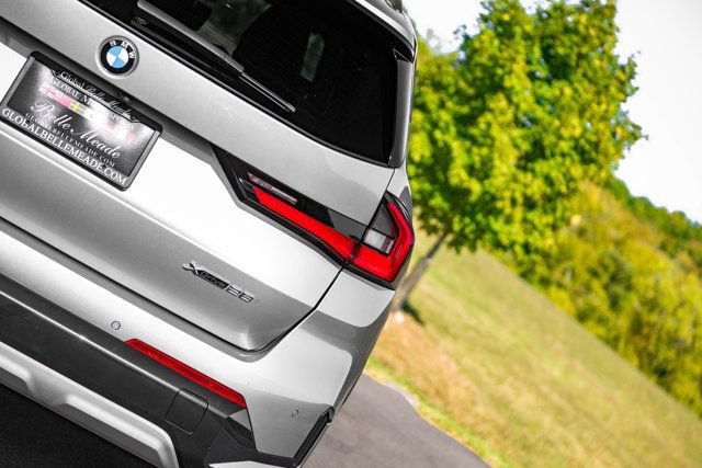 Used 2023 BMW X1 xDrive28i w/ Convenience Package AWD/4WD image 6