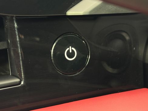 Used 2022 Porsche Taycan 4S image 19