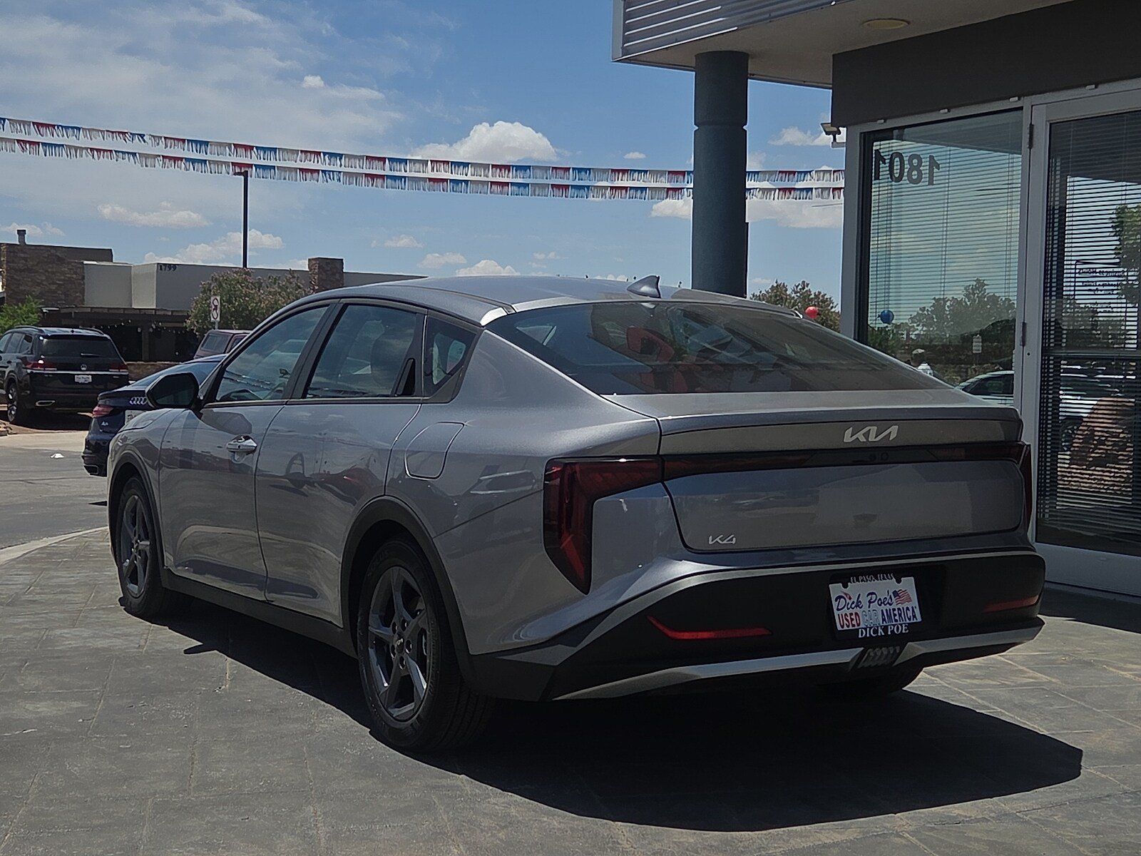 Used 2026 Kia K4 FWD image 4