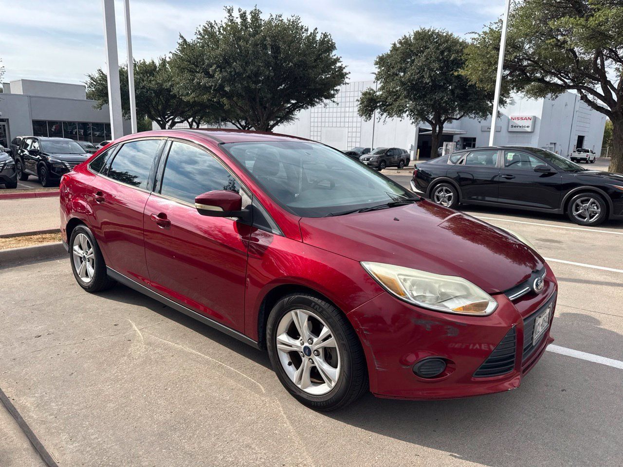 Used 2013 Ford Focus SE FWD image 2