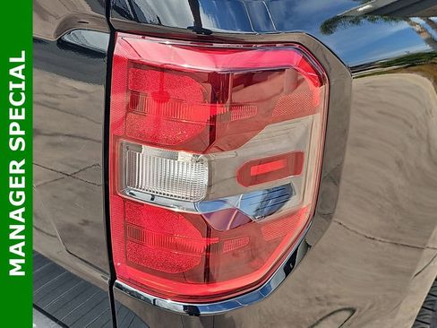 New 2025 Ford Maverick Lobo image 40