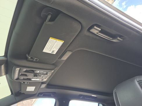 Used 2023 Cadillac Escalade Premium Luxury w/ LPO, Floor Liner Package AWD/4WD image 26