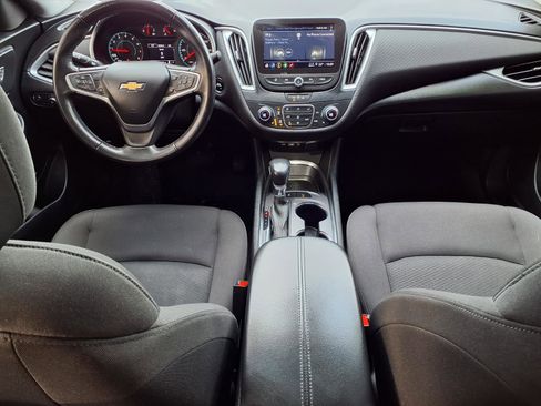 Used 2022 Chevrolet Malibu LT image 10
