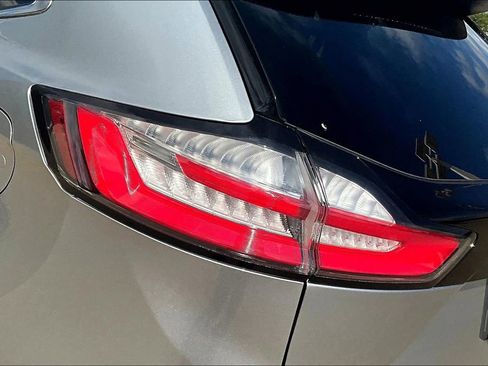 Used 2022 Ford Edge SEL w/ Convenience Package image 24