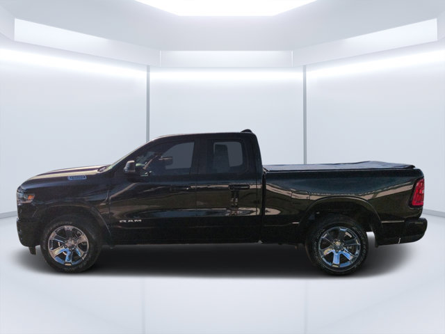 Used 2025 RAM 1500 Big Horn RWD image 6