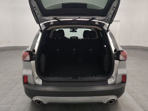 Used 2020 Ford Escape SE image 29