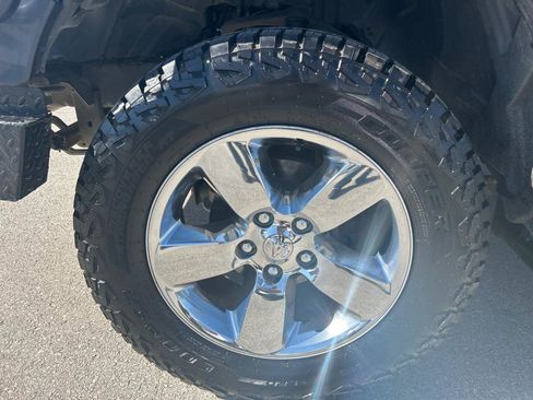 Used 2019 RAM 1500 Tradesman w/ Popular Equipment Group AWD/4WD image 11
