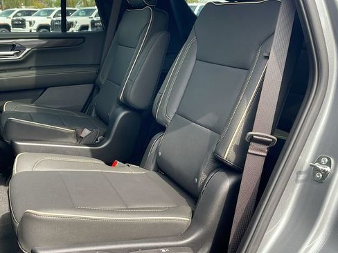 New 2026 GMC Yukon Elevation w/ Elevation Premium Package AWD/4WD image 16