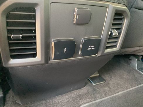 Used 2018 Ford F150 XLT image 19