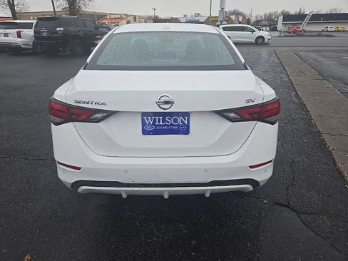 Used 2023 Nissan Sentra SV FWD image 6