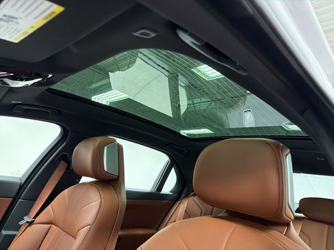 New 2026 BMW 740i RWD image 13