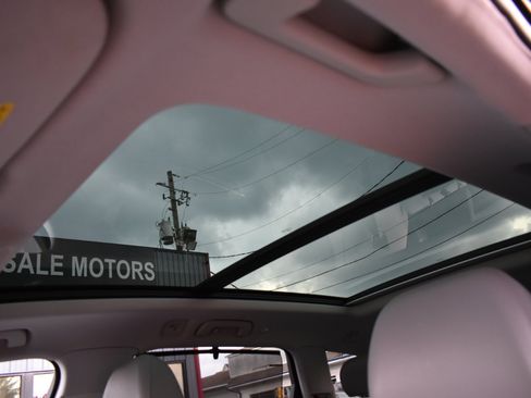 Used 2018 Audi Q7 3.0T Prestige w/ Prestige Package image 49