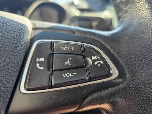 Used 2019 Ford Escape SEL AWD/4WD image 11