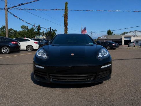 Used 2016 Porsche Panamera image 8