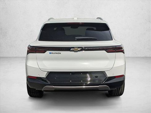 New 2025 Chevrolet Equinox EV LT FWD image 7