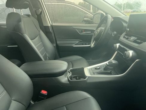 Certified 2025 Toyota RAV4 XLE Premium image 13