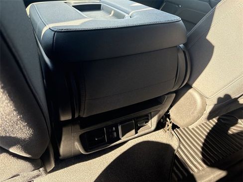 Certified 2023 GMC Sierra 1500 Elevation image 21