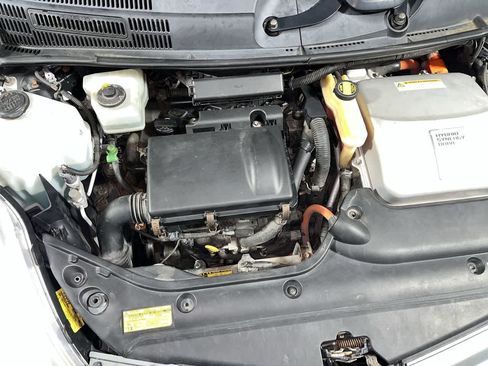 Used 2005 Toyota Prius FWD image 12