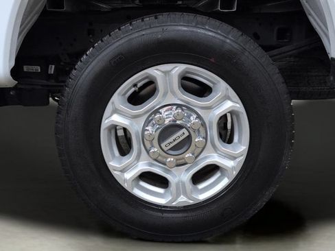 Used 2025 Ford F250 XLT AWD/4WD image 31