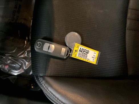 Used 2019 MAZDA CX-3 Touring image 12