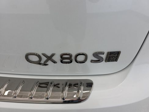 New 2026 INFINITI QX80 4WD image 16