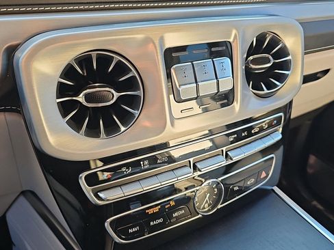 Used 2020 Mercedes-Benz G 550 G 550 image 14