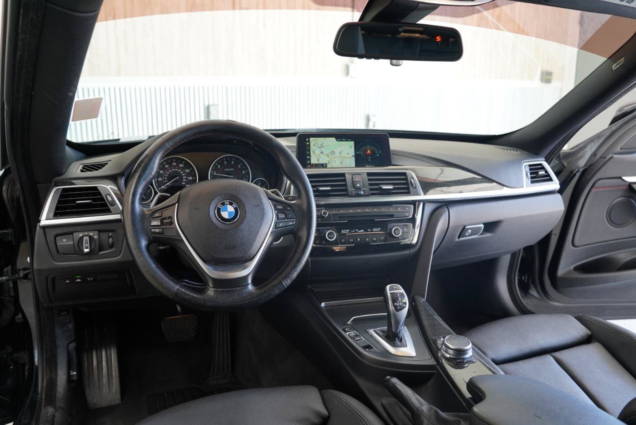 Used 2018 BMW 330i Gran Turismo xDrive AWD/4WD image 11