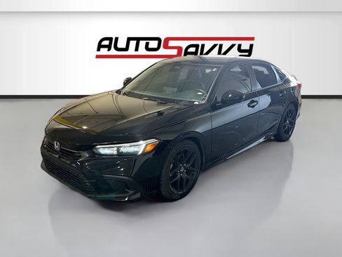 Used 2024 Honda Civic Sport image 3