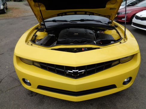 Used 2012 Chevrolet Camaro LT image 25