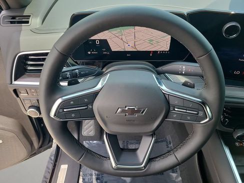 New 2026 Chevrolet Suburban Z71 w/ Comfort Package AWD/4WD image 26