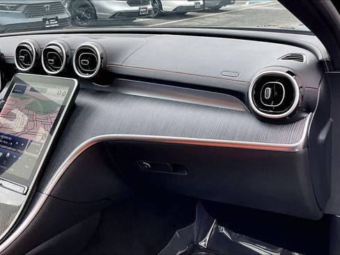 Used 2024 Mercedes-Benz C 300 4MATIC Sedan image 18