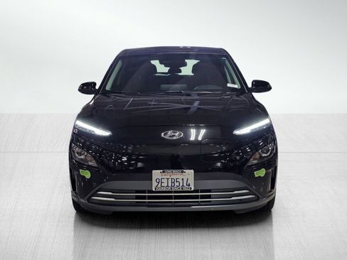 Certified 2023 Hyundai Kona SE w/ Cargo Package image 2