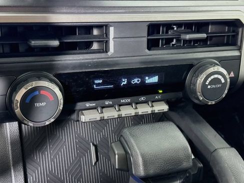 Certified 2026 Toyota 4Runner SR5 AWD/4WD image 17