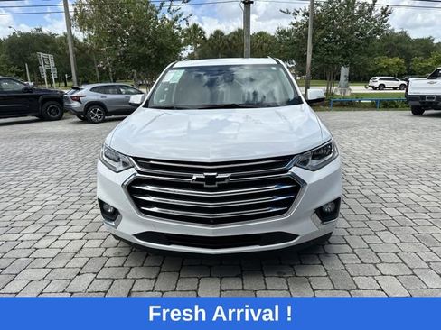 Used 2020 Chevrolet Traverse High Country FWD image 17