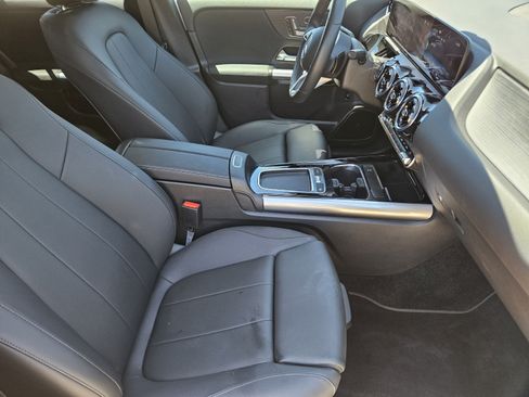 Certified 2026 Mercedes-Benz GLA 250 image 6