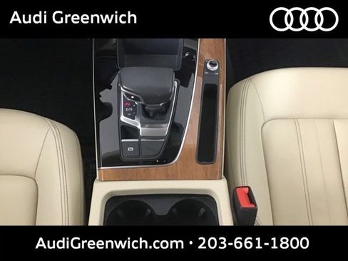 Used 2023 Audi Q5 2.0T Premium w/ Convenience Package AWD/4WD image 13