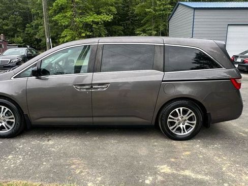 Used 2011 Honda Odyssey EX-L image 4