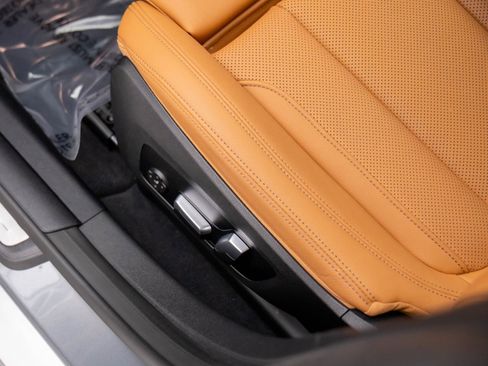 Used 2023 BMW i4 eDrive35 w/ Premium Package image 14