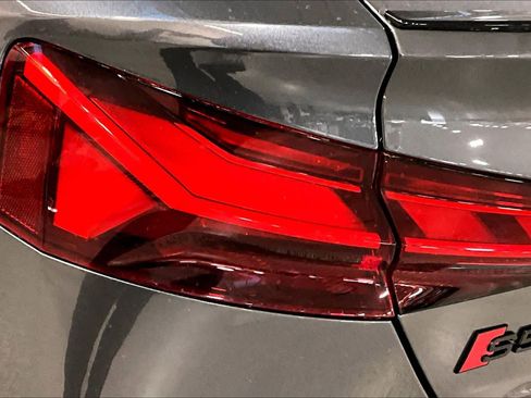 Used 2024 Audi S5 Premium Plus image 28